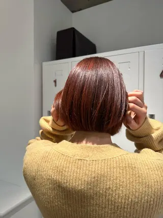 ショート カラー Annie 吉田 裕美のヘアスタイル