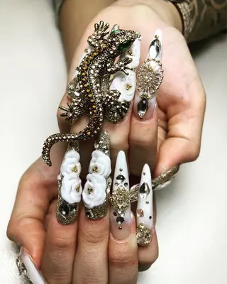 ネイル nailALBA 安蒜良彰のネイルデザイン