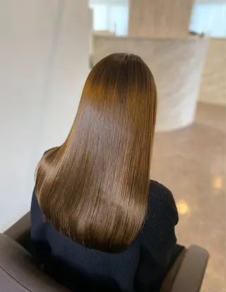 セミロング haretoki 髪質改善サロンのヘアスタイル