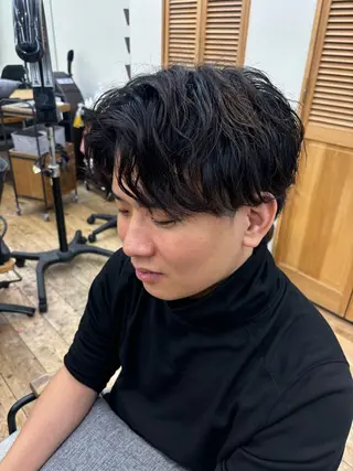 パーマ メンズ よこやま なぎさのヘアスタイル