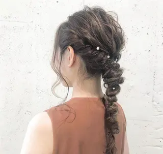 ヘアアレンジ 🦋ミルクティーベー ジュ🦋mayukiのヘアスタイル