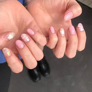 ネイル le'a moe KONAMIのネイルデザイン