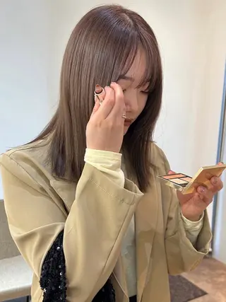 ミディアム Ways TOKYOのヘアスタイル