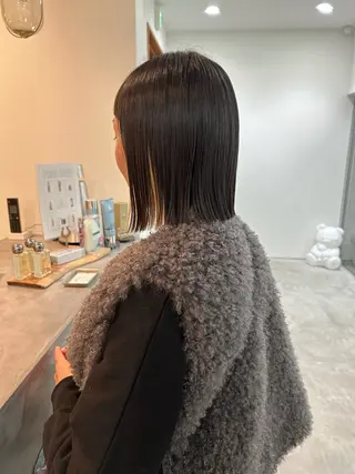 ミディアム Tommy所属・平田 知優のヘアスタイル