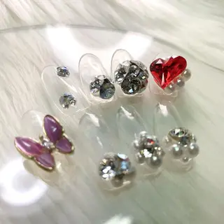 ネイル Aphrodite パラジェル認定サロンのネイルデザイン