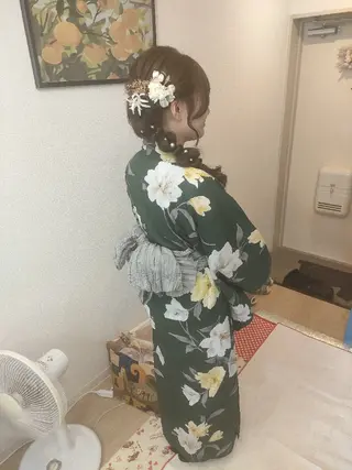 ヘアアレンジ HempBeauty 浅野アサミのヘアスタイル