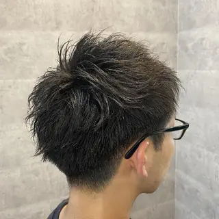 ショート メンズ ノミネーション大宮所属・TOSHIKI/ ハイトーン/髪質改善のヘアスタイル