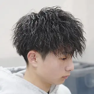 ショート パーマ メンズ SLASHメンズ専門 山口孔聖のヘアスタイル