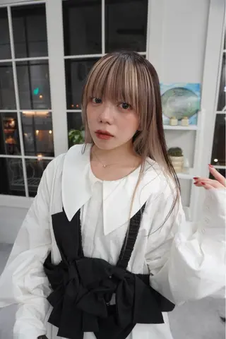 セミロング カラー レイヤー／似合わせ TAKUYAのヘアスタイル