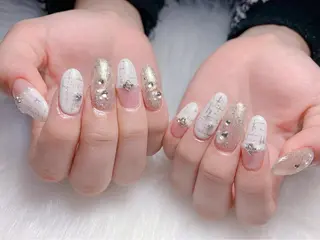 ネイル MiKi Nai池袋 長さだし得意のネイルデザイン