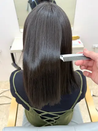 セミロング sea by luvismけやき通り2号店所属・ボブ/ショート/ 縮毛矯正/岸本恭明のヘアスタイル