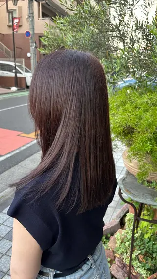 セミロング カラー 田中 胡桃のヘアスタイル