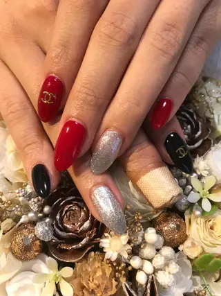 ネイル 吉岡 裕子のネイルデザイン