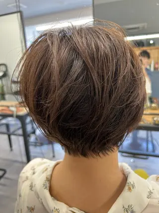 ショート カラー SHAFT Ieiriのヘアスタイル