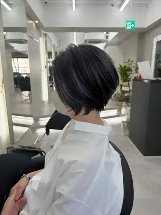 ショート カラー 似合わせスタイル 岡田勇哉のヘアスタイル