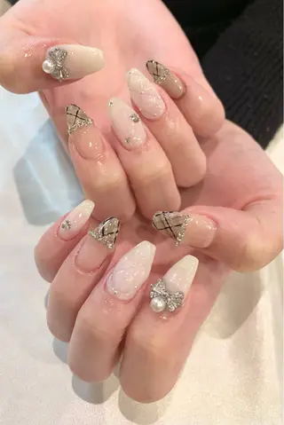 ネイル ecrin 💎 mayuのネイルデザイン