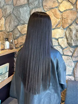 ロング カラー 井上 美夢のヘアスタイル