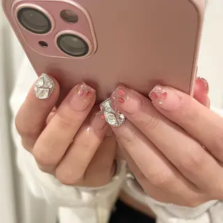 ネイル CLUTCH.eyelash.阿倍野所属・CLUTCH 阿倍野 いけだのネイルデザイン