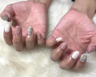 ネイル OOMINE KAORIのネイルデザイン