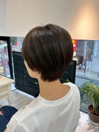 ショート 岡崎 嶺のヘアスタイル