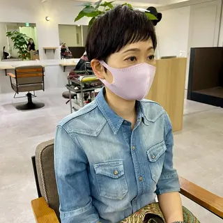 ショート レイヤーパーマ＊ 顔まわり似合わせのヘアスタイル