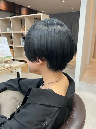 ショート 地毛風縮毛矯正 / ショート/ボブ/平山のヘアスタイル