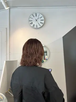 ミディアム INORI /フェイスレイヤーのヘアスタイル