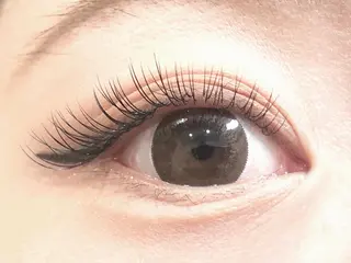 マツエク・マツパ hair and beauty QUATRO 赤塚店所属・おの さやかのマツエク・マツパデザイン