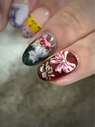 ネイル FIORITURA Maikoのネイルデザイン