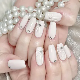 ネイル Queenie 🦋のネイルデザイン