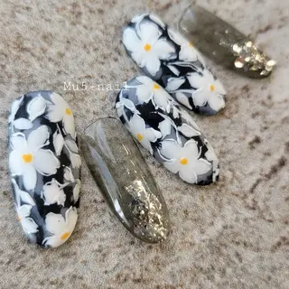 ネイル MU5-nail 金山ネイルサロンのネイルデザイン