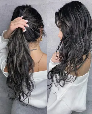 セミロング カラー _WHITE 高槻のヘアスタイル