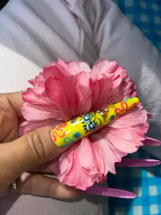 ロング ONIKA Nail 青山通り店所属・ONIKA Nail 表参道A4徒歩2分のネイルデザイン