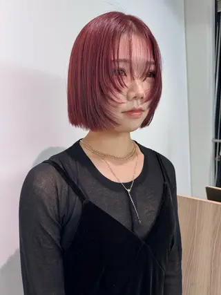 ショート カラー 顔周りレイヤー /kokoro🦮のヘアスタイル