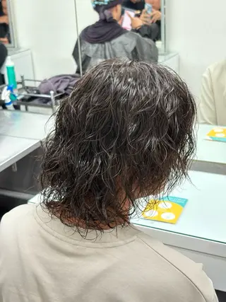 セミロング カラー パーマ メンズ メンズパーマ特化 🔥韓国ヘア職人🔥のヘアスタイル