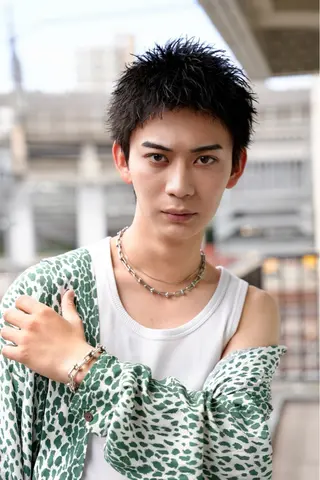 ショート メンズ 【店長】メンズ職人 短髪　ハイトーン🔥のヘアスタイル