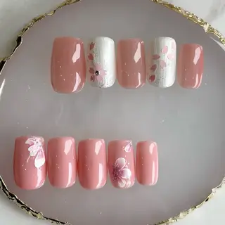 ネイル Nail Salon Luire  Naoのネイルデザイン