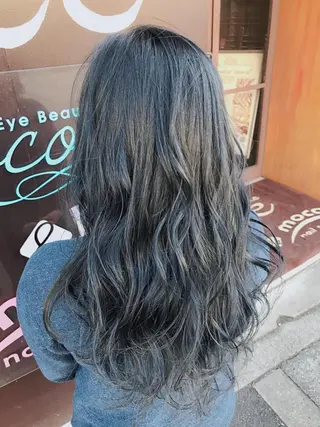 セミロング Eliss 堀江のヘアスタイル