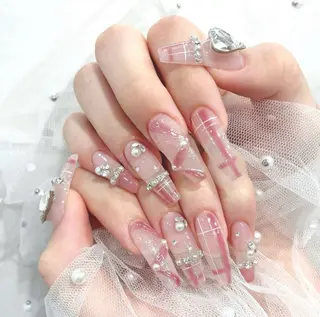 ネイル ゴテゴテ ネイルのネイルデザイン