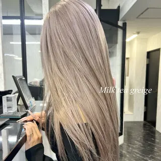 ロング カラー シールエクステ特化 ハイトーン、NANAのヘアスタイル