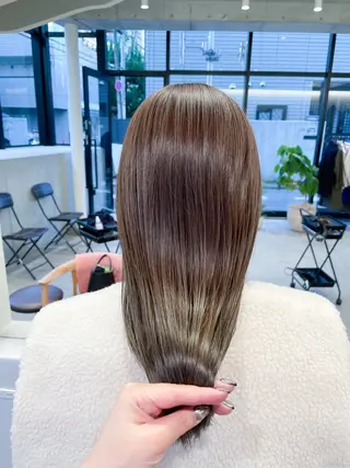 ミディアム カラー ヘアアレンジ ミニボブ/ブリーチ 🌈MISATOのヘアスタイル