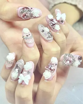 ネイル PINKY所属・PINKY♡ YUIのネイルデザイン