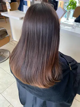 ロング カラー レイヤー/ベージュ カラー/ハシモトのヘアスタイル