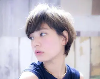 ショート カラー サイエンスアクア/艶 髪/レイヤー/清水のヘアスタイル