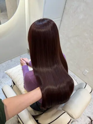 ロング カラー Sill所属・片岡 由依のヘアスタイル