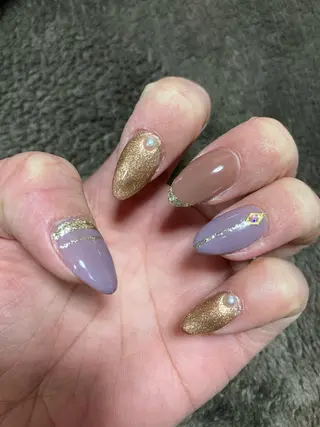 ネイル ECLAT エクラ所属・寺山 千鶴のネイルデザイン