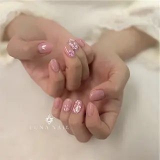 ネイル アトリエ　ミモザ所属・いまむら あかりのネイルデザイン