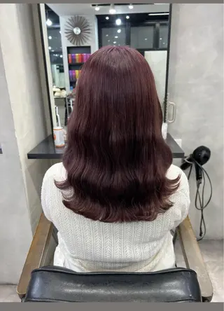 セミロング 濱川響太レディース カットモデルのヘアスタイル