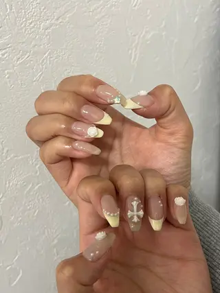 ネイル elen南越谷 Rina𖥔⋱のネイルデザイン