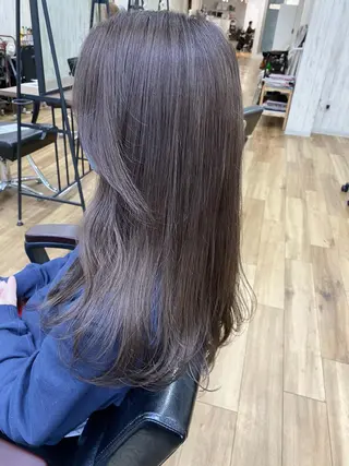 ロング カラー ヘアアレンジ reverie【レヴリー】所属・夜23時まで予約🉑 reverieあきらのヘアスタイル